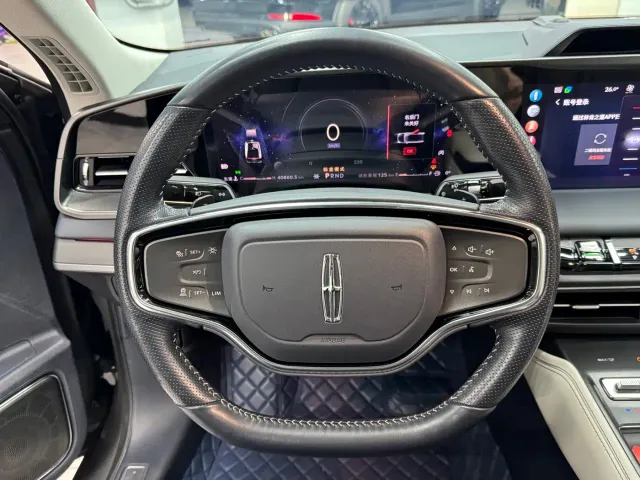 Lincoln Z — Фото автомобиля 6