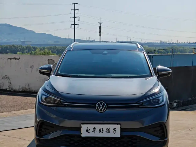 Volkswagen ID.4 X — Фото автомобиля 2