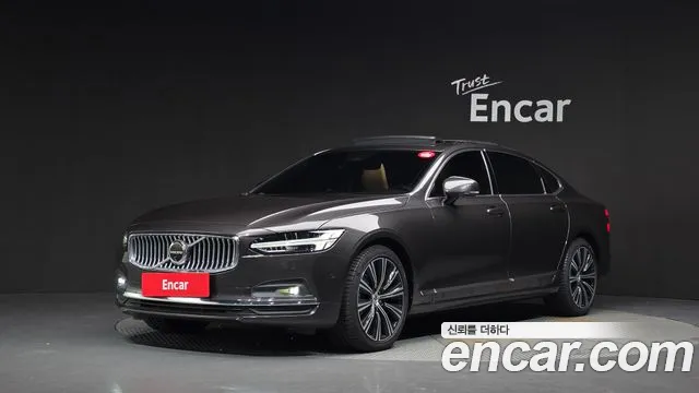 Фотография автомобиля — Volvo S90