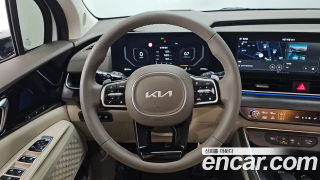 Kia Carnival Generation 4 — Фото автомобиля 13