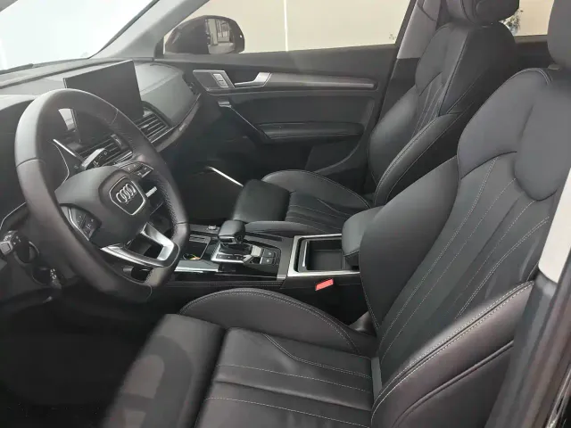 Audi Q5L — Фото автомобиля 8