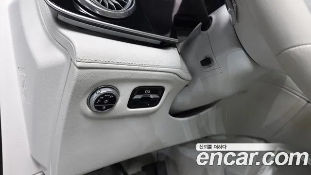 Mercedes-Benz EQS X296 — Фото автомобиля 29