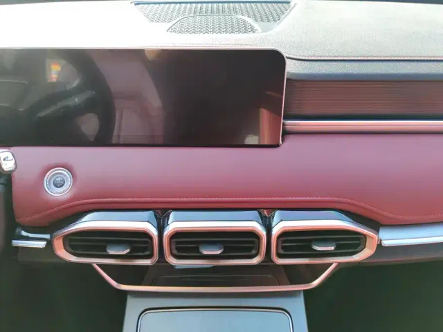 Jetour X70 Plus — Фото автомобиля 13
