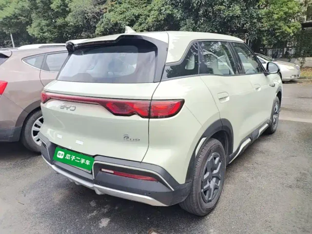 BYD Yuan UP — Фото автомобиля 6