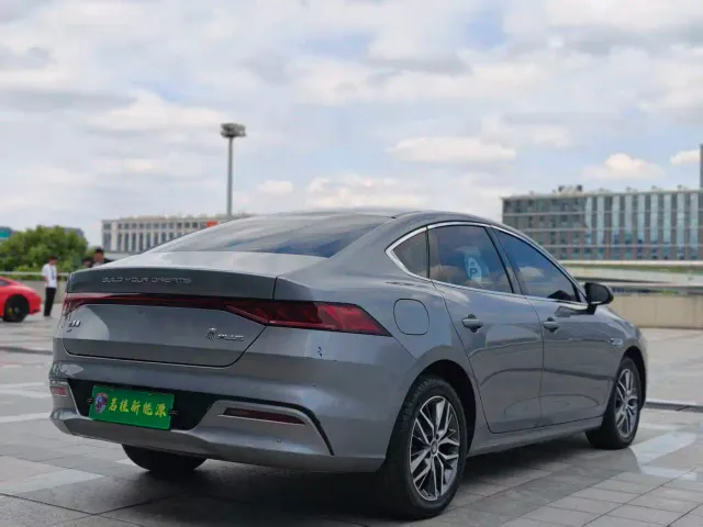 BYD Qin PLUS — Фото автомобиля 4