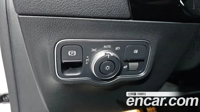 Mercedes-Benz EQA — Фото автомобиля 26