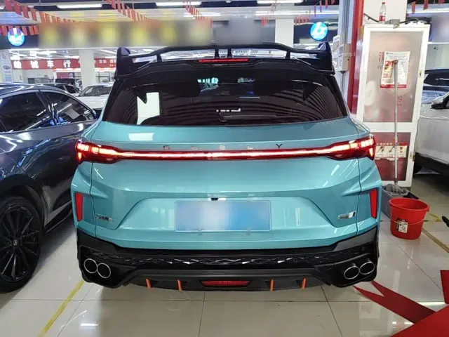 Geely Binyue — Фото автомобиля 5