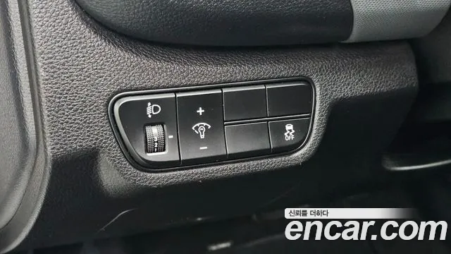 Kia Seltos — Фото автомобиля 24