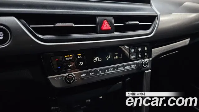 Kia Seltos New — Фото автомобиля 20