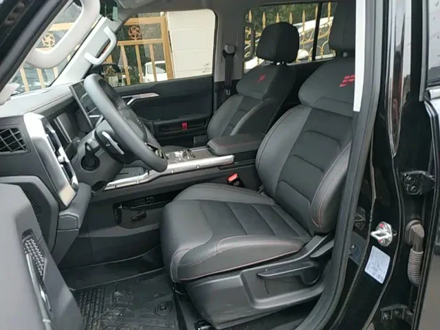 Jetour T2 — Фото автомобиля 14