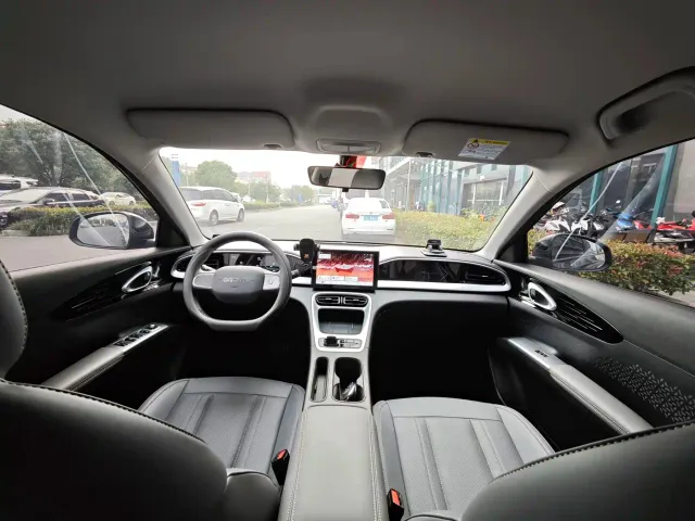 Geely Starry Wish — Фото автомобиля 6