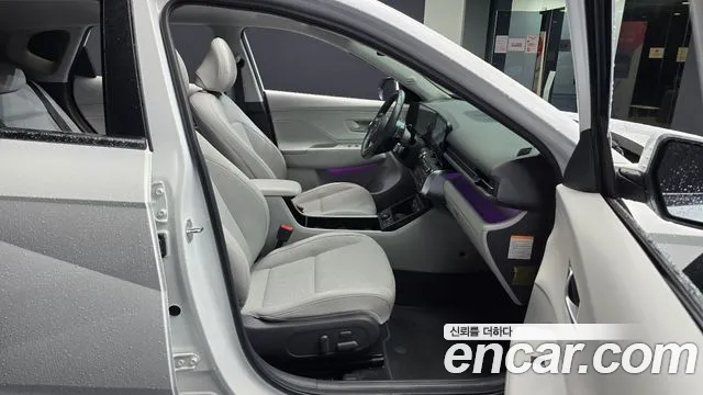 Hyundai Kona — Фото автомобиля 11