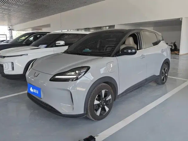 Фотография автомобиля — Wuling Binguo PLUS