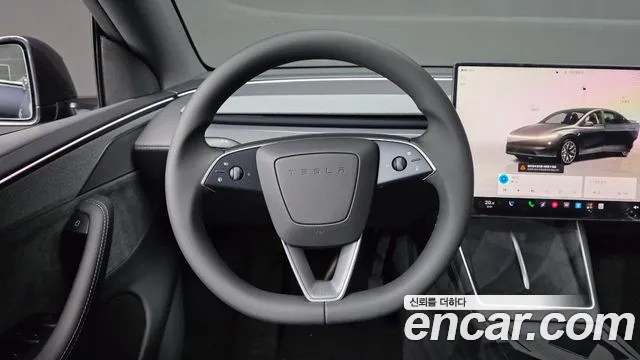Tesla Model Y — Фото автомобиля 13
