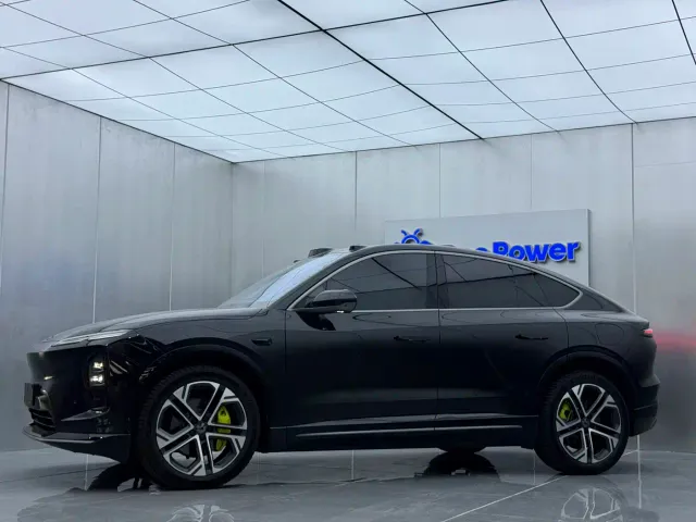 Nio EC6 — Фото автомобиля 4
