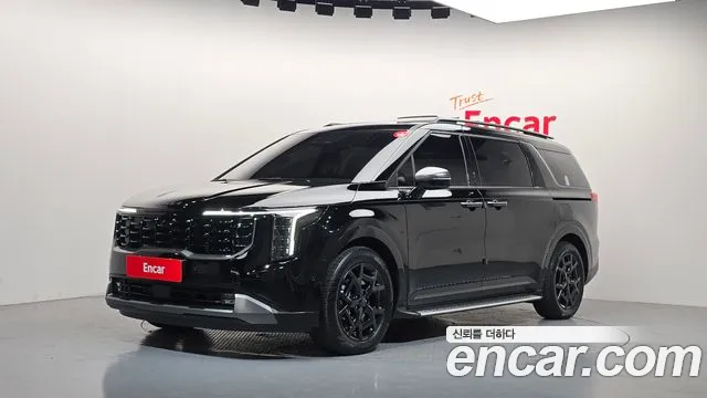 Фотография автомобиля — Kia Carnival 4th Gen