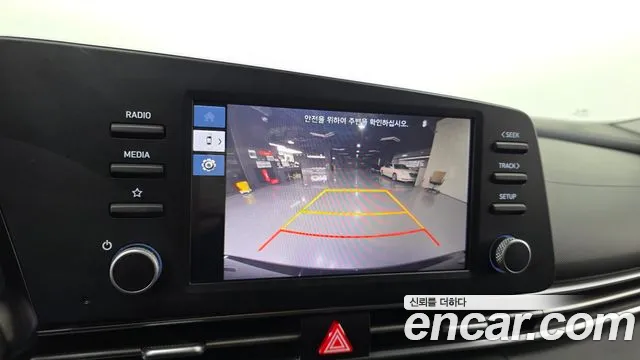 Hyundai AVANTE Avante (CN7) — Фото автомобиля 15