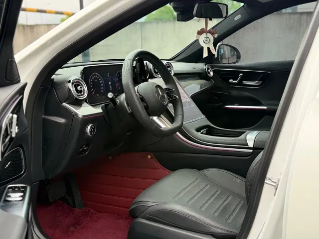 Mercedes-Benz C-Class — Фото автомобиля 8