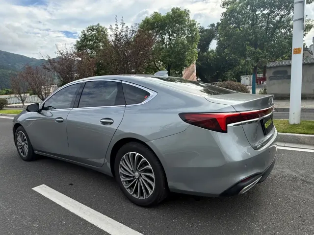 Buick LaCrosse — Фото автомобиля 17