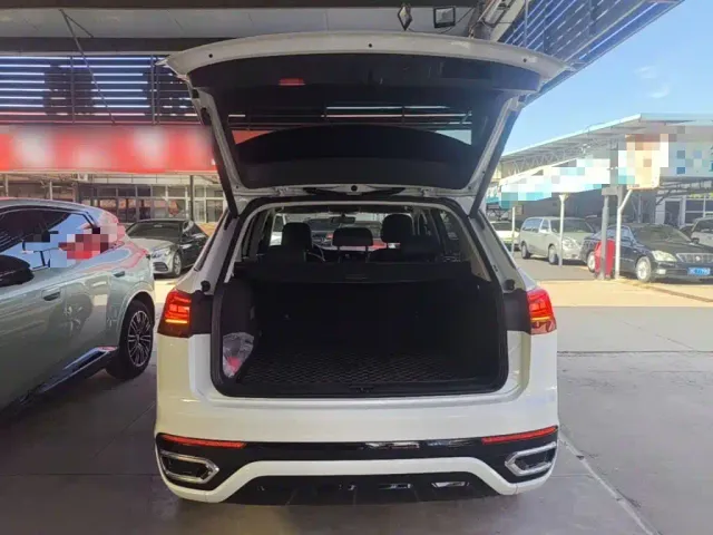 Volkswagen Tayron GTE Plug-in Hybrid — Фото автомобиля 18