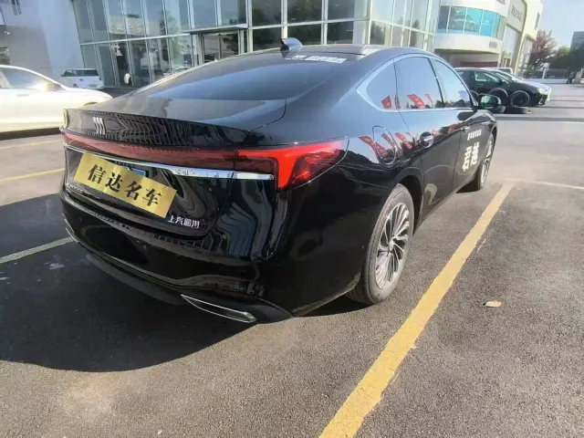 Buick LaCrosse — Фото автомобиля 5