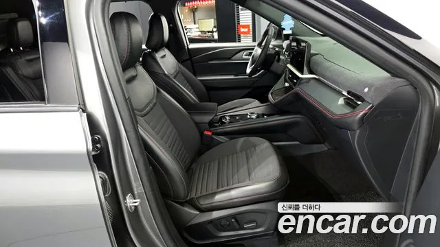 Ford Explorer Explorer 6 поколение 2.3 ST-Line 4WD — Фото автомобиля 8