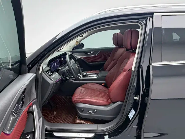Hongqi HS5 — Фото автомобиля 12