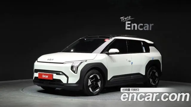 Фотография автомобиля — Kia EV3