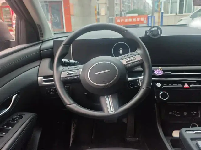 Hyundai Tucson — Фото автомобиля 15