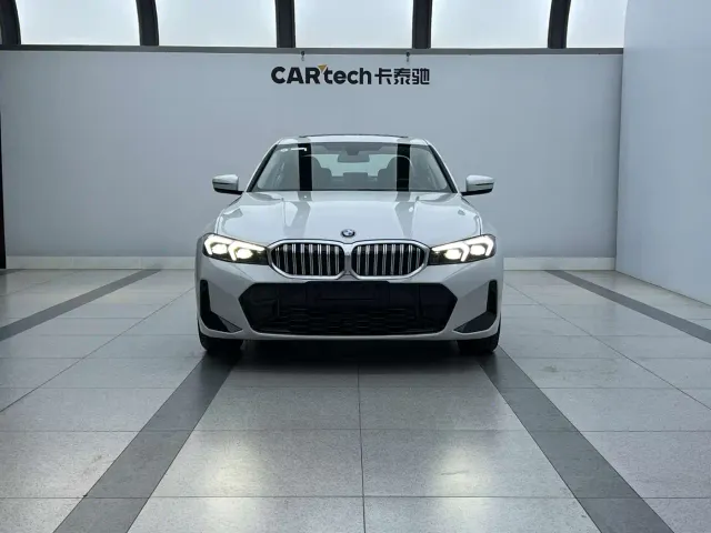 BMW 3 Series — Фото автомобиля 2