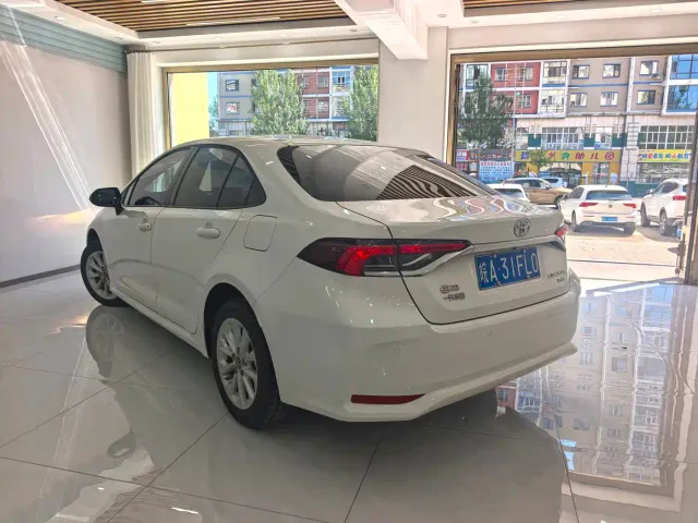 Toyota Corolla — Фото автомобиля 6