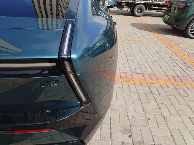 Xpeng P7 — Фото автомобиля 7