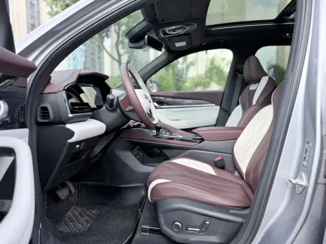 Geely Xingyue L — Фото автомобиля 9