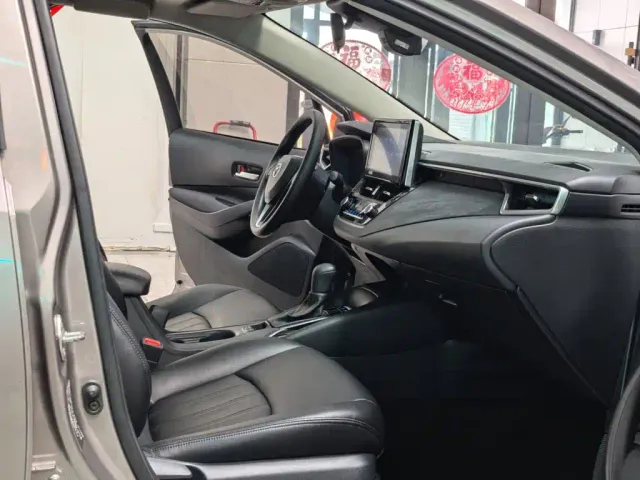 Toyota Corolla — Фото автомобиля 6
