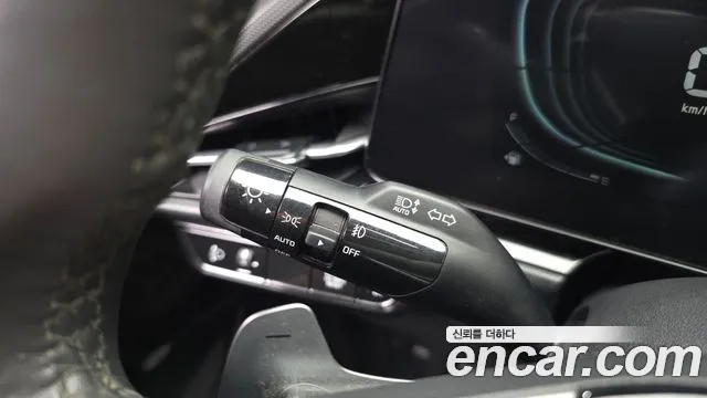 Kia Niro The All New Niro Signature — Фото автомобиля 18