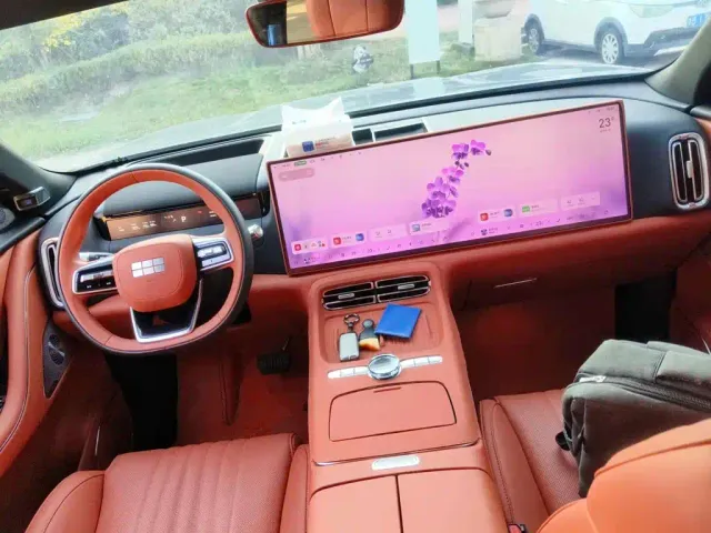 Geely Galaxy M9 — Фото автомобиля 12