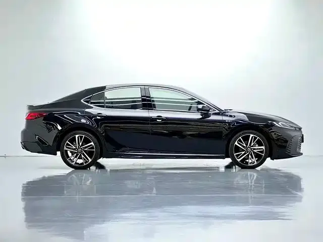 Toyota Camry — Фото автомобиля 9