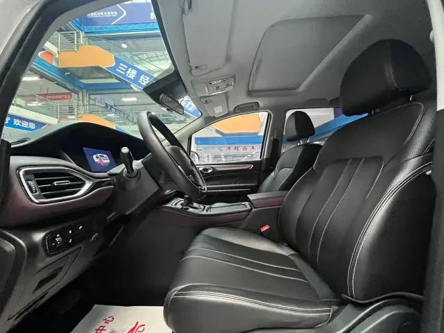 GAC Trumpchi M6 — Фото автомобиля 7