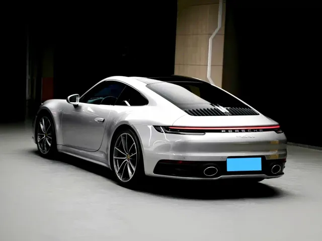 Porsche 911 — Фото автомобиля 5