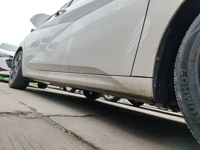 Hyundai Elantra — Фото автомобиля 20