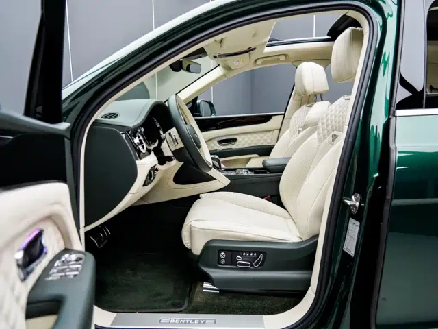 Bentley Bentayga — Фото автомобиля 6