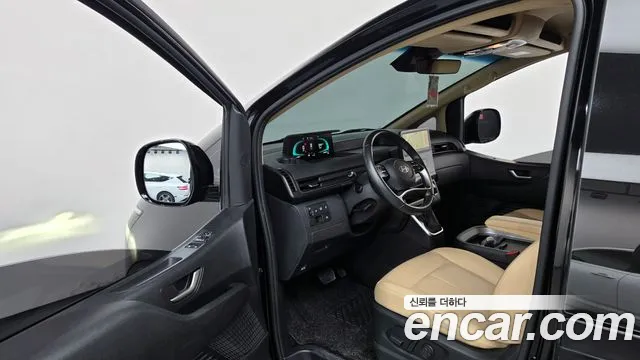 Hyundai Staria — Фото автомобиля 15