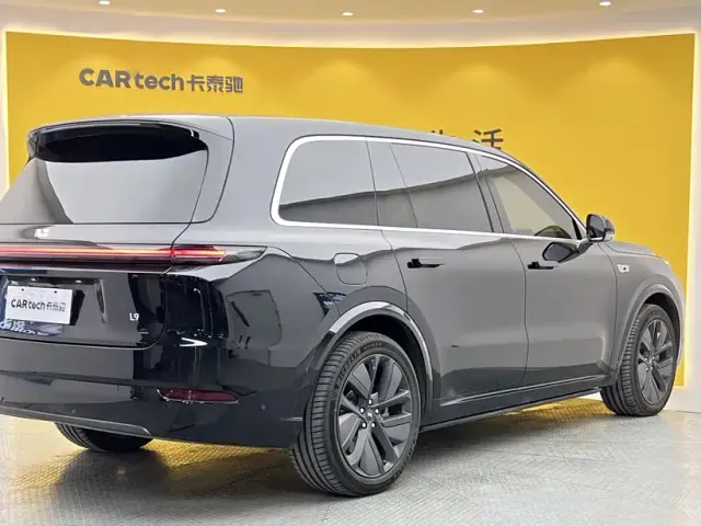 Li Auto L9 — Фото автомобиля 4