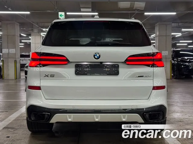 BMW X5 — Фото автомобиля 2