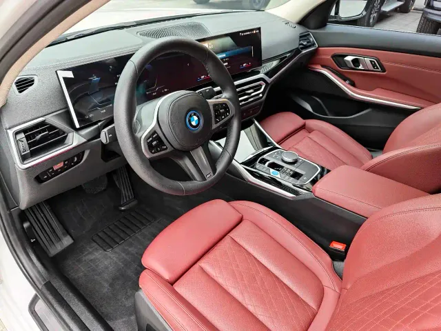 BMW i3 — Фото автомобиля 4