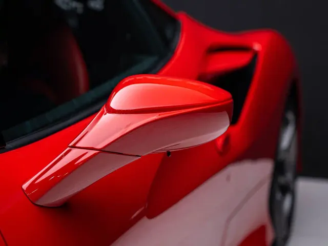 Ferrari F8 — Фото автомобиля 4