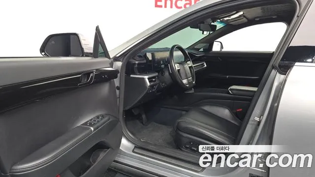 Hyundai Grandeur GN7 — Фото автомобиля 15