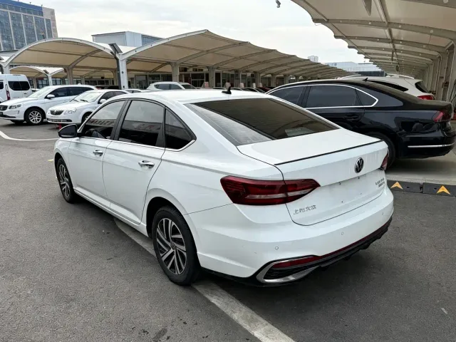 Volkswagen Lavida 2023 280TSI DSG Starlight Comfort Edition — Фото автомобиля 12