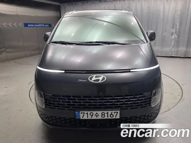 Hyundai Staria — Фото автомобиля 2