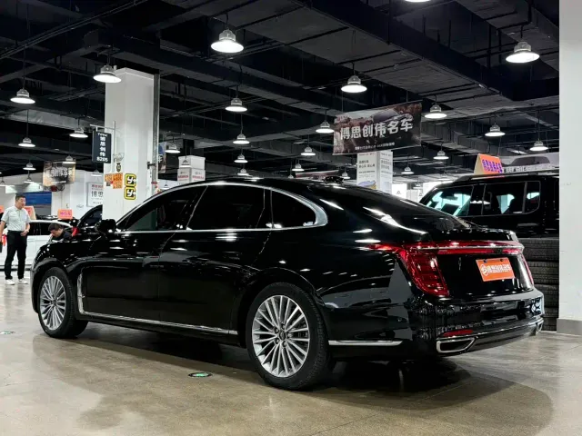 Hongqi H9 — Фото автомобиля 7